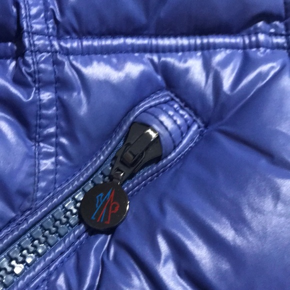 Winter jacket - Picture 10 of 12